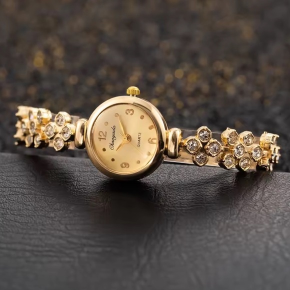 Panthere Vintage classy Gold Chain Bracelet Zircon/waterproof - Picture 1 of 14